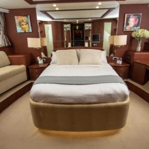 Luxury yacht AZIMUT JUMBO 100 for sale