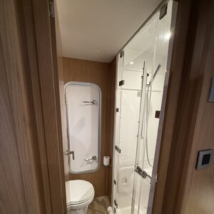Bali 5.4 &#8220;GALOE&#8221; | Yacht de Luxe à Louer