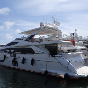 Yacht de luxe AZIMUT GRANDE 30 metri à vendre