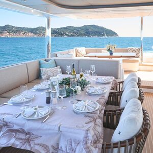 New Vision F &#8220;ATRAVERSIA&#8221; | Yacht de Luxe à Louer