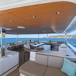 New Vision F &#8220;ATRAVERSIA&#8221; | Yacht de Luxe à Louer