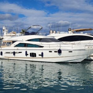 Yacht de luxe FAIRLINE SQUADRON 55 à vendre