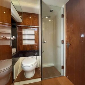 Yacht de luxe FAIRLINE SQUADRON 55 à vendre