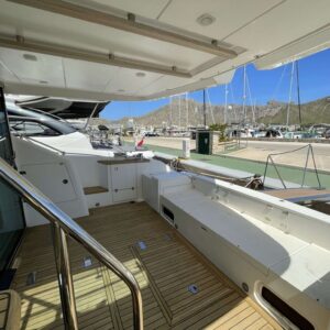Yacht de luxe FAIRLINE SQUADRON 55 à vendre