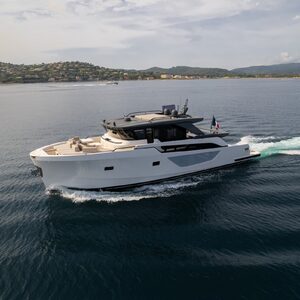 Bluegame BGX63 &#8220;CC&#8221; | Yacht de Luxe à Louer