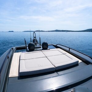 Bluegame BGX63 &#8220;CC&#8221; | Yacht de Luxe à Louer