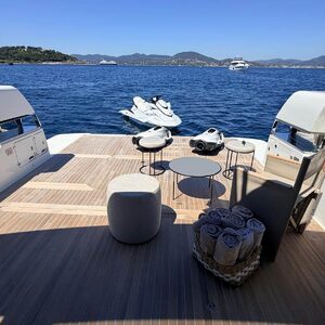 Bluegame BGX63 &#8220;CC&#8221; | Yacht de Luxe à Louer
