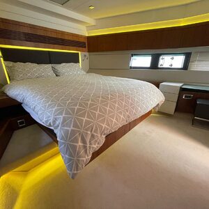 Yacht de luxe FAIRLINE TARGA 50GT à vendre