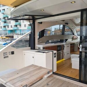 Yacht de luxe FAIRLINE TARGA 50GT à vendre