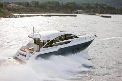 Yacht de luxe FAIRLINE TARGA 50GT à vendre