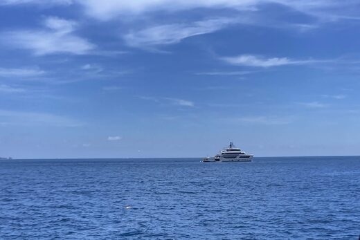 Une journée parfaite en mer pour sublimer deux yachts d’exception