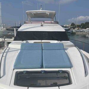 Yacht de luxe PRINCESS 72 à vendre