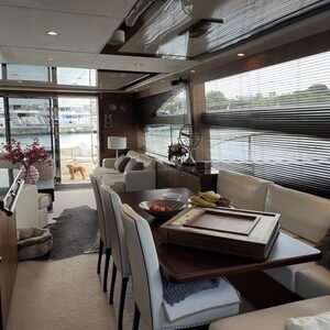 Yacht de luxe PRINCESS 72 à vendre