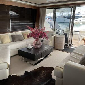 Yacht de luxe PRINCESS 72 à vendre