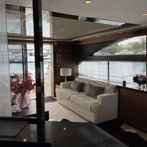 Yacht de luxe PRINCESS 72 à vendre