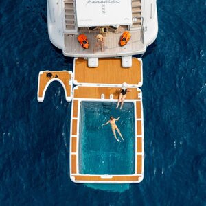 Mangusta 110 &#8220;FANAMAX&#8221; | Yacht de Luxe à Louer