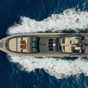 Mangusta 110 &#8220;FANAMAX&#8221; | Yacht de Luxe à Louer