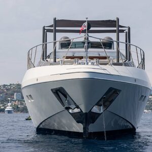 Mangusta 110 &#8220;FANAMAX&#8221; | Yacht de Luxe à Louer