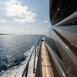 Mangusta 110 &#8220;FANAMAX&#8221; | Yacht de Luxe à Louer