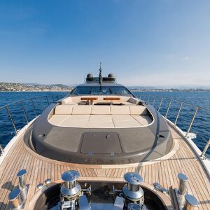 Mangusta 110 &#8220;FANAMAX&#8221; | Yacht de Luxe à Louer