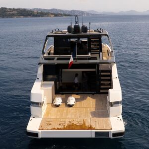 Yacht de luxe BLUEGAME BGX63 à vendre