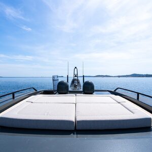 Yacht de luxe BLUEGAME BGX63 à vendre