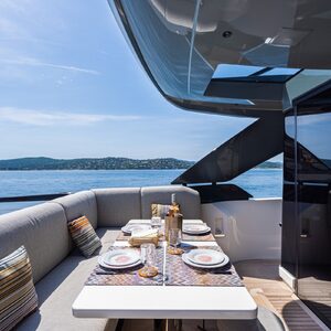 Yacht de luxe BLUEGAME BGX63 à vendre