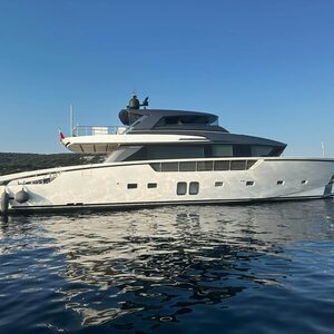 Sanlorenzo SX88 – Yacht crossover de luxe 27 m à vendre