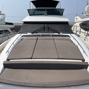 Yacht de luxe PRESTIGE 680 à vendre