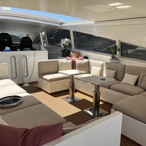 Yacht de luxe LEOPARD 27M à vendre