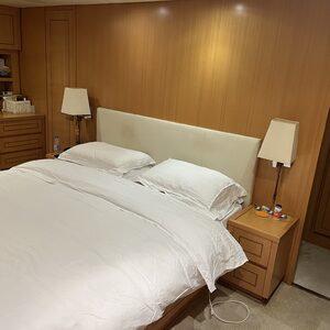 Yacht de luxe LEOPARD 27M à vendre