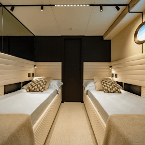 Vandutch 75 &#8220;DUTCH PEARL&#8221; | Luxury Yacht Available for Charter