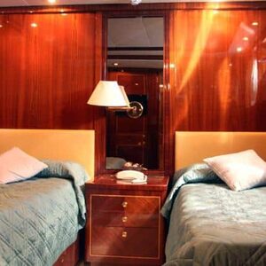 Yacht de Luxe Sanlorenzo 82 à Vendre