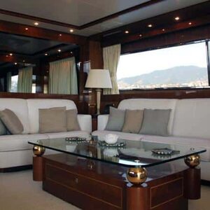 Yacht de Luxe Sanlorenzo 82 à Vendre