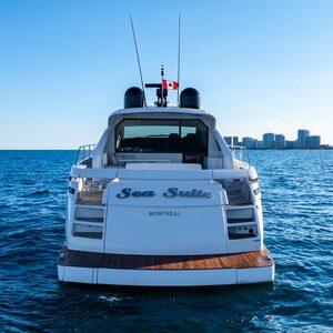 SEA SUITE