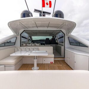 SEA SUITE