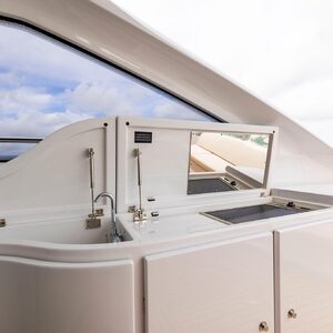 SEA SUITE