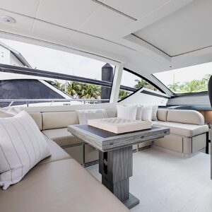SEA SUITE