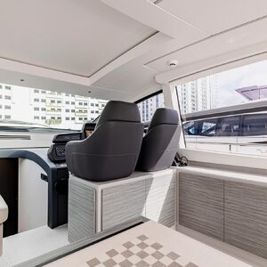 SEA SUITE