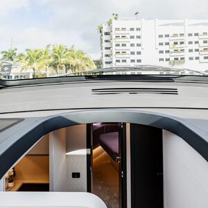 SEA SUITE